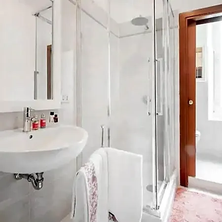 La Risorgente 4* Rom